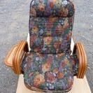 籐製の回転座椅子　中古品　綺麗な状態