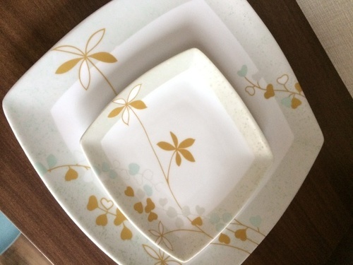 プレートなど食器詰め合わせ