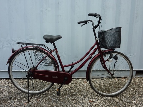中古自転車　26in　赤紫色　綺麗な状態です。