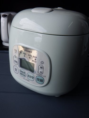 東芝　炊飯ジャー　保温釜 3合炊き　RC-5YKM3
