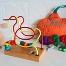 ベルギー製知育玩具 ルーピング★おまけ・動く木製玩具と布製玩具★中古