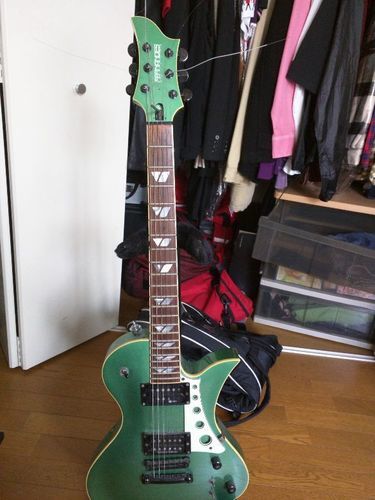 ギターラベルベルベットリボルバー デイブクシュナーモデル ごーすけ 横浜の弦楽器 ギターの中古あげます 譲ります ジモティーで不用品の処分