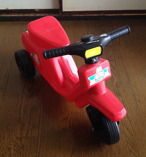 終了 Yamada 幼児用の乗用玩具 赤いミニバイク Mm 代々木上原の三輪車の中古あげます 譲ります ジモティーで不用品の処分