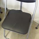 折り畳み式パイプ椅子6脚（黒）