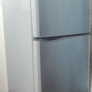 1人用サイズの冷蔵庫　MR-14B-A