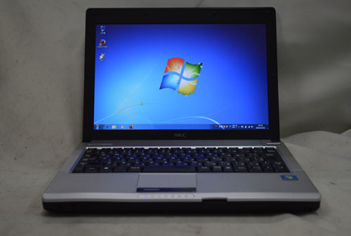 NEC VersaPro VK17 Core i7搭載コンパクトノートのご案内です