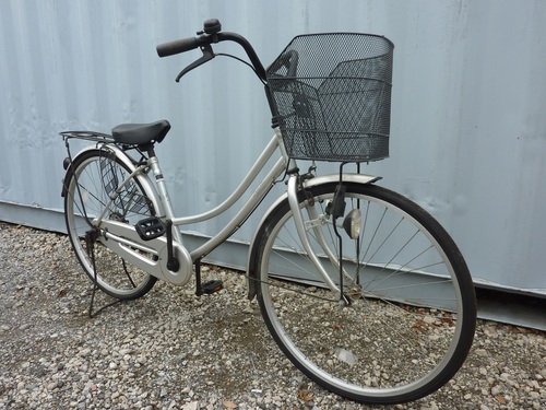 ２６インチ　中古自転車(グレー系)