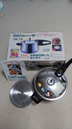 激安❗️未使用 ❗️大容量圧力鍋　9.0L取説付き神田川俊郎のだれでもつかえる圧力鍋 Yahoo!オークション -「神田川俊郎 圧力鍋」(調理器具