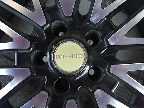 ２０インチアルミホイール 人気色 ｇｏｄｆａｔｈｅｒ アルファード エスティマなどミニバン対応 ホーネット 札幌のタイヤ ホイール の中古あげます 譲ります ジモティーで不用品の処分