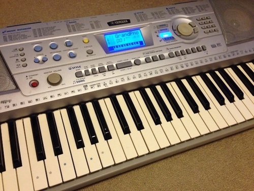 YAMAHA  電子ピアノ（ポータトーン）PSR290