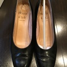 【再値下げ！】シンプルな黒い靴