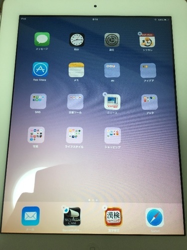 iPad2 wifi16G 新品カバー・充電ケーブル付