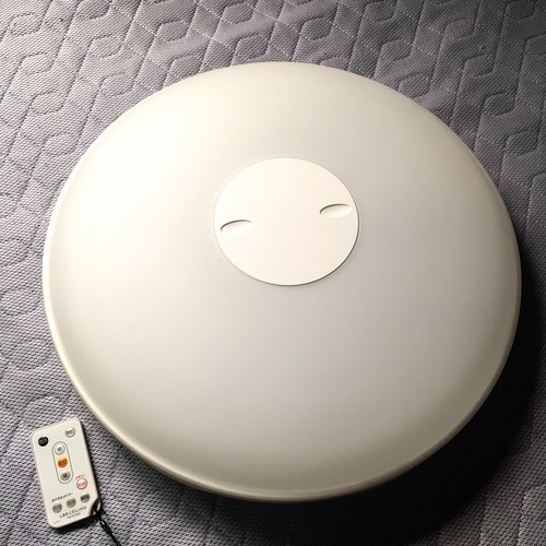 LEDシーリングライト　６畳用