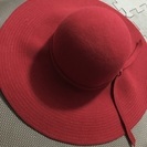 【新品】DaTuRa(ダチュラ)  女優帽 ハット 赤 タグ付 未使用