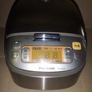 Panasonic IHジャー炊飯器 SR-HG104　5.5合