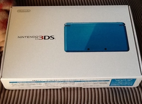 3DS ライトブルー 新品同様 ソフト10本付 売却済
