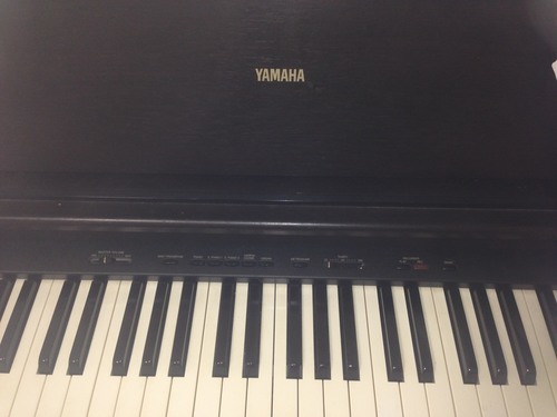 YAMAHA　電子ピアノ　グラビノーバ