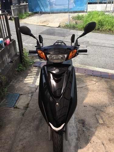 自賠責2年付き　綺麗なアクシストリート　すぐ乗れます　新品ＨＩＤ　新品グリップヒーター付き
