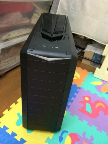SilverStone（シルバーストーン）のPCケース SST-RV02B-W