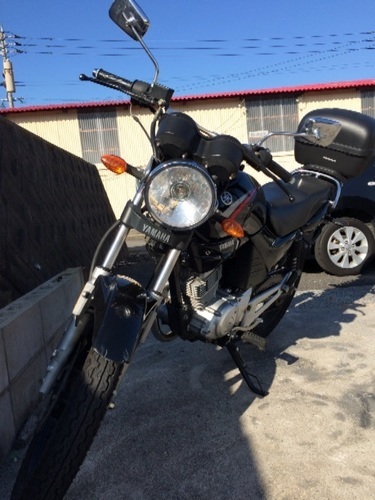 ybr125 購入して1年 自賠責31年まで タイヤバリ山