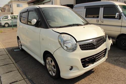 代車にいかがでしょうか 自動車修理工場 板金屋さん必見 事故現状 ｈ19ｍｒワゴンwitターボ パールホワイト ギガレジ 岩倉のｍｒワゴンの中古車 ジモティー