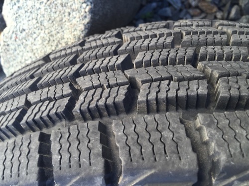 中古ホイール付きスタットレスタイヤ 小太郎 札幌のタイヤ ホイールの中古あげます 譲ります ジモティーで不用品の処分