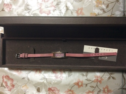 GUCCI 腕時計 USED