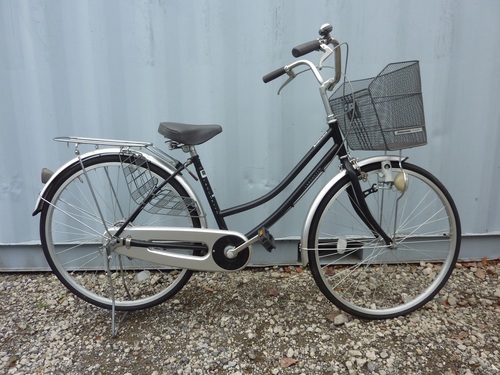 中古自転車　２６in　黒色