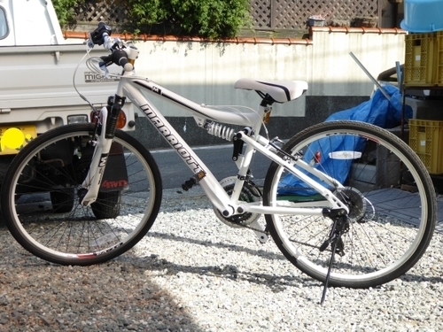 ☆26インチ 自転車 18段切替＆前後サスペンション搭載！極上車！ホワイトパール！☆