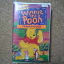 Winnie the POOH 英語版VHS　４本セット