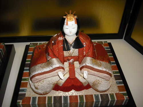 値下げ。家具卸廃業未使用新品 ひな人形 最高級木目込み7段飾り。 一