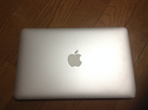 mac book air 11インチ corei5