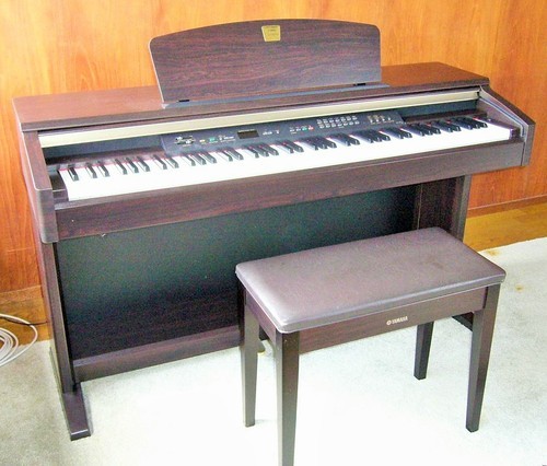 ★YAMAHA CLP-120 クラビノーバ 【ダークローズウッド調仕上げ】　椅子・マニュアル全てあり！