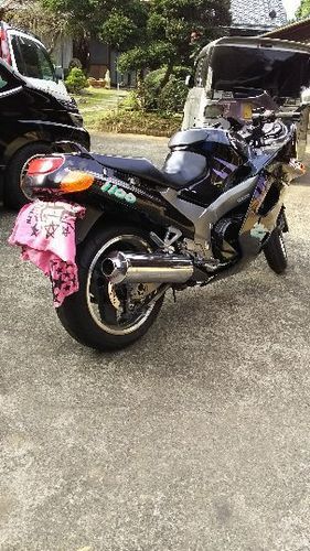 売れました！ ZZR1100 他店に売れました。☆カワサキ ZZR1100 ZXT10C型♪