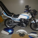 CBX400F