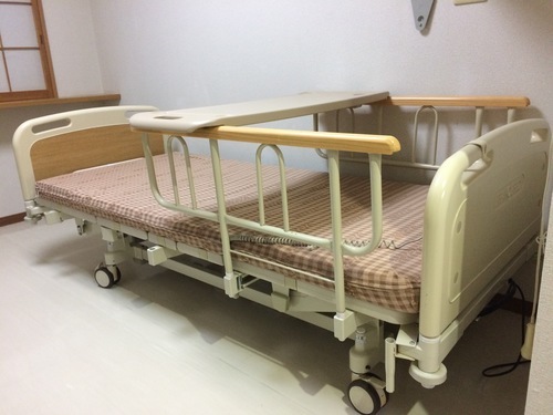 介護ベットを売ります。