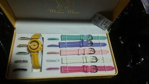 新品未使用‼ディズニーの時計セット （ミニー）
