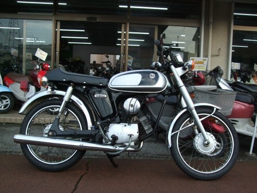 ご成約ありがとうございます。 NO.503 YB-1 2サイクルエンジン ギヤ付きクラッチ付き ☆彡
