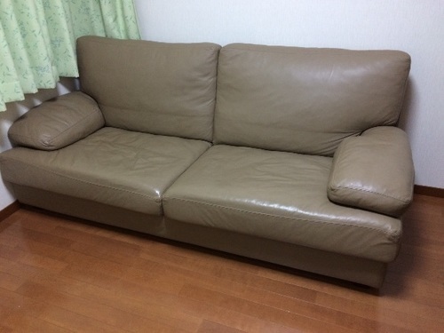 日本フクラ 本革のソファ