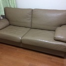 日本フクラ 本革のソファ