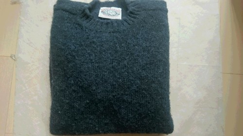 Jamieson's(ジャミーソンズ)／スコットランド製 」のクルーネック