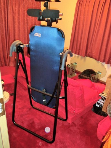 逆さづり機　（健康器具）未使用☆彡