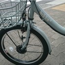 ブリヂストン　ＮＥＷビッケ2電動　8.7ＡＨ　３人乗り対応　全国最安値挑戦中！画像のフロントイエップは参考です　（別売りになります）　