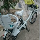 ブリヂストン　ＮＥＷビッケ2電動　8.7ＡＨ　３人乗り対応　全国最安値挑戦中！画像のフロントイエップは参考です　（別売りになります）　