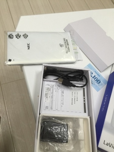 NEC LaVie Tab S - TS508／T1W1年保証つき