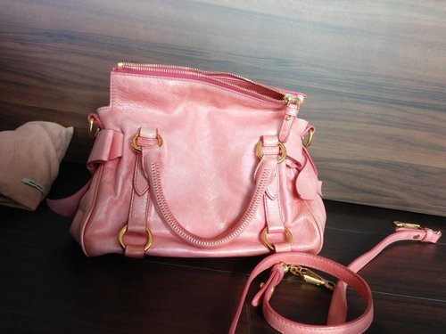 miumiu リボンバッグ　ミニショルダー 中古　ピンク