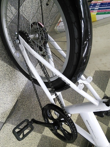 [2395]中古自転車　リサイクル自転車　折りたたみ自転車　20インチ　シングル　ホワイト