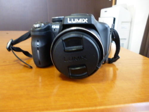 美品　Panasonic　LUMIX　デジタル カメラ DMC-FZ48