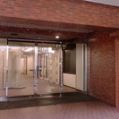 初台・幡ヶ谷駅から徒歩6分　安心・便利な空調付きトランクルームです。