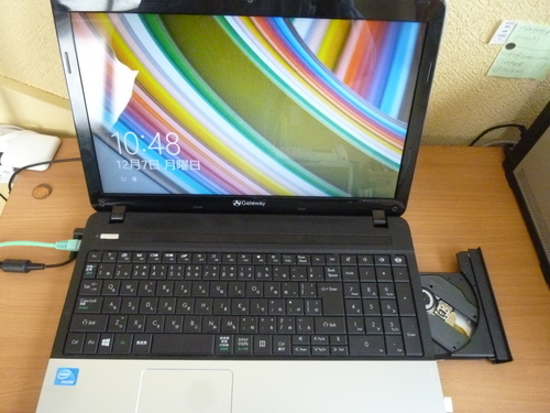 Gateway  NE56R-H12C    黒（シルバー）15.6インチ